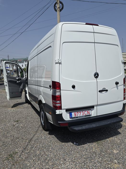 Sprinter 2013 sotiladi