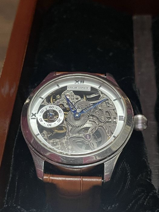 Наручные часы. Цена за все