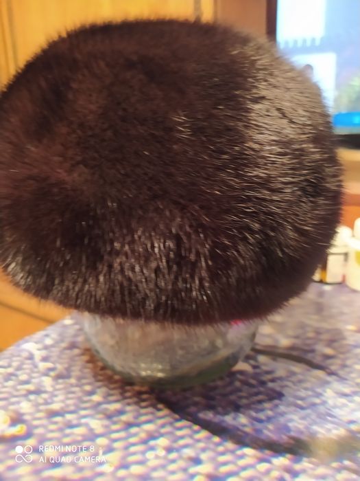 Продам берет норковый,новый