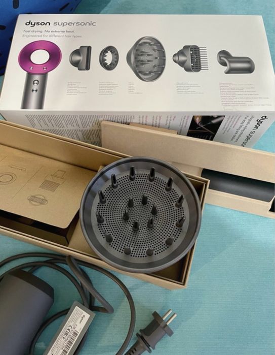 Uscator Dyson Premium