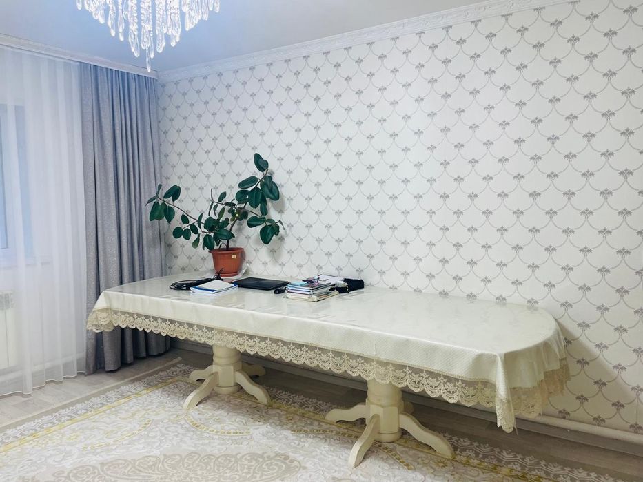 Продам стол со стульями