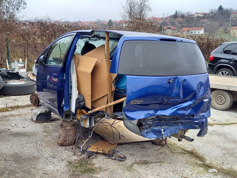 Mitsubishi Colt Мицубиши Колт