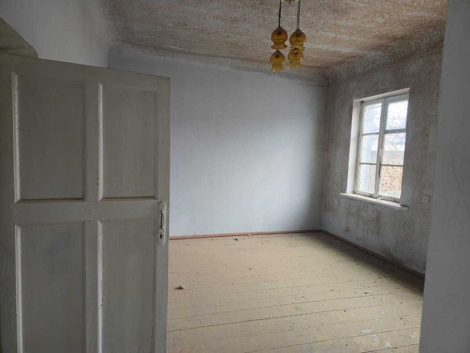 Котеж, уй, ховли, участка