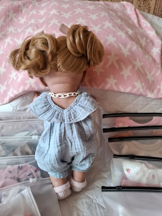 Продам куклу Berbesa