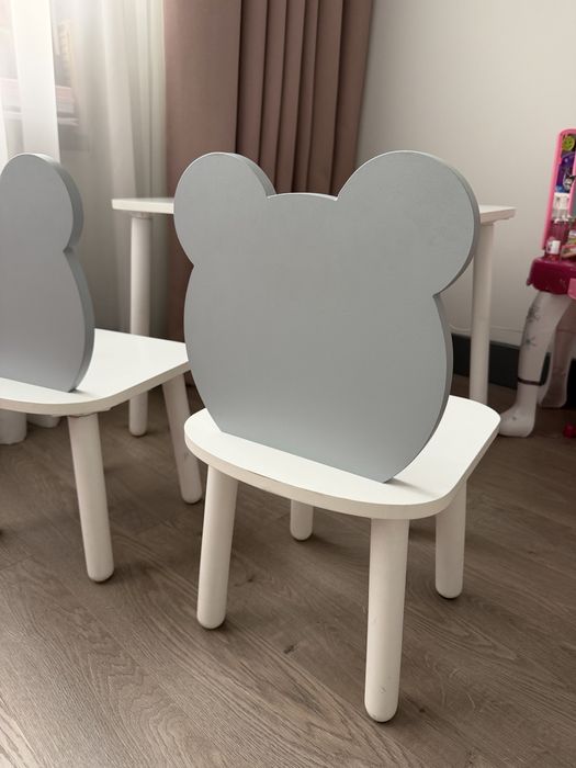 детский стол со стульями