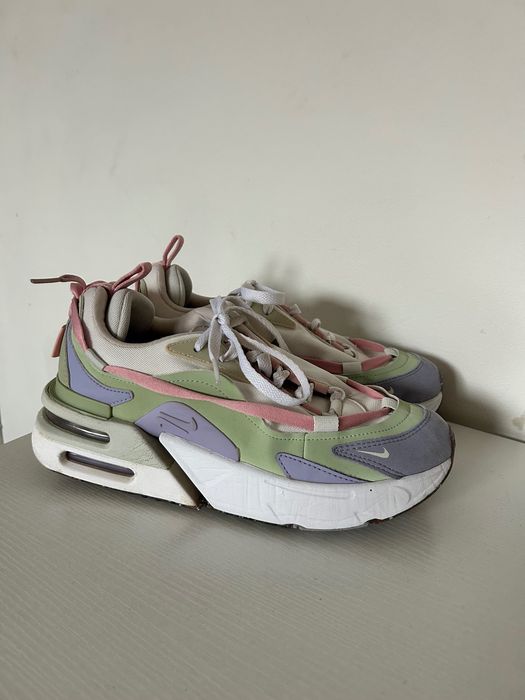 Nike Air Max Furyosa маратонки