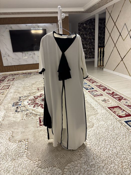 Платье для женщин