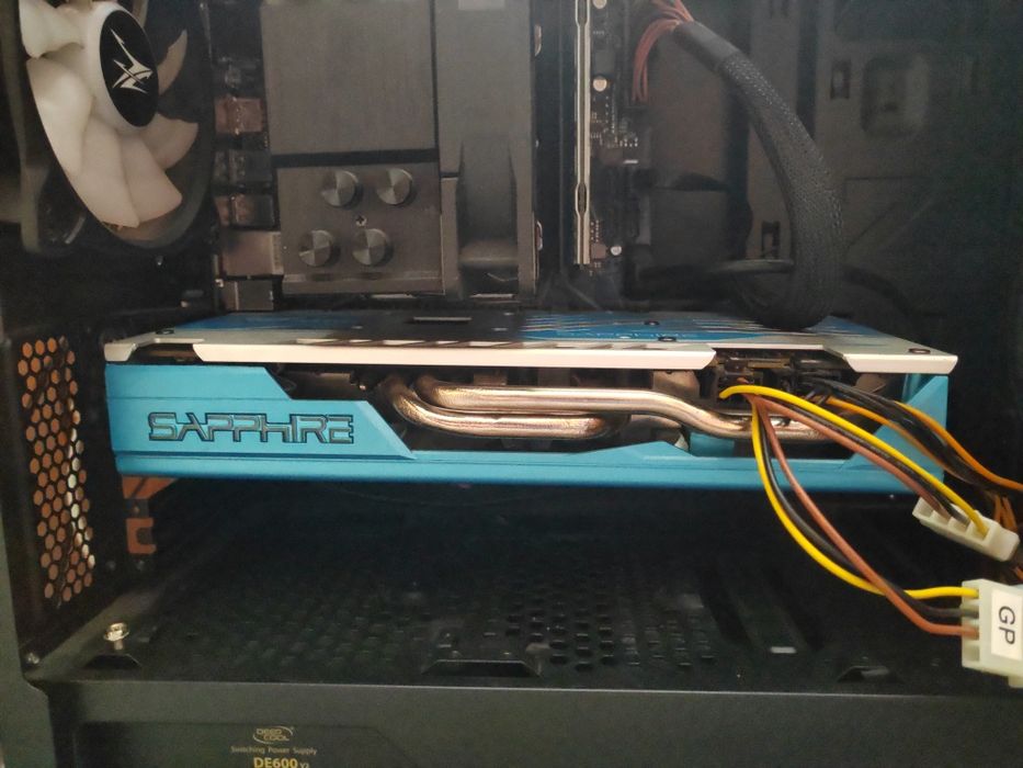 Продам Sapphire RX580 8gb nitro+