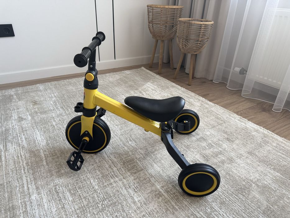 Велосипед трехколесный