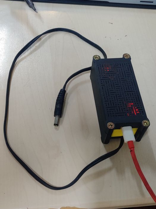 UPS - uri 12 volti / 3 Ah max