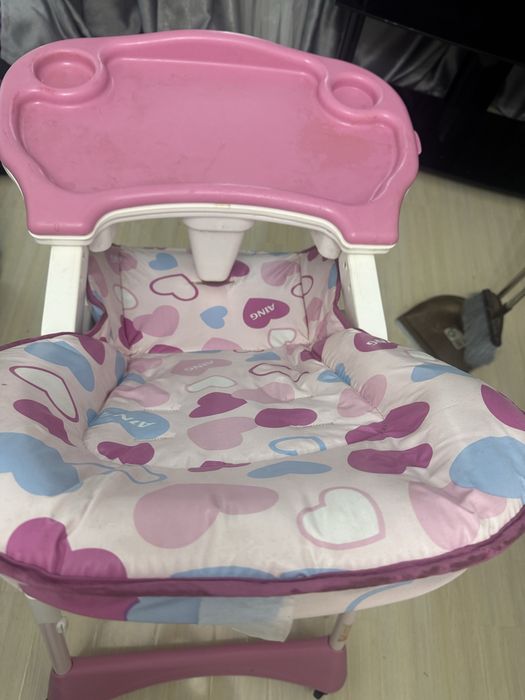 Стул для кормлеүия ребенка