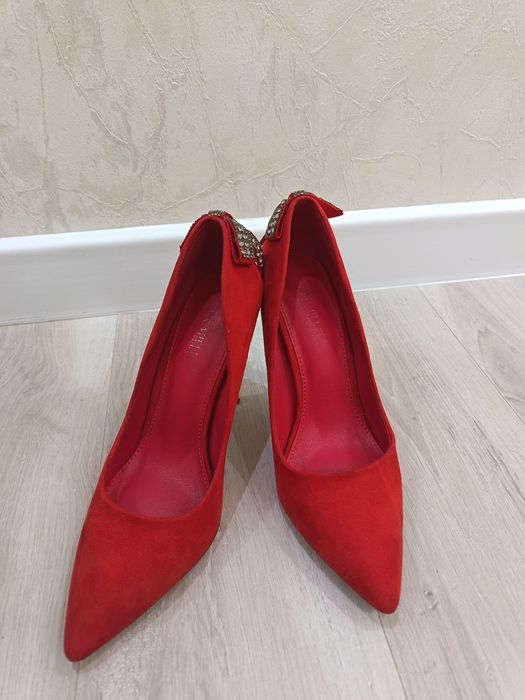 Туфли лодочки 38 размер