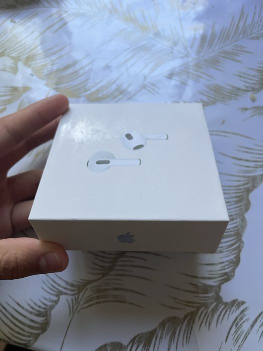 Air Pods 3 Оригинал (торг есть)