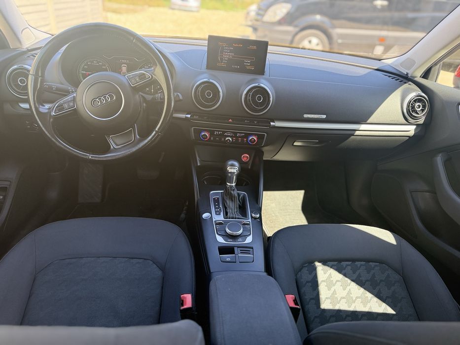 Audi A3 Hybrid  2015