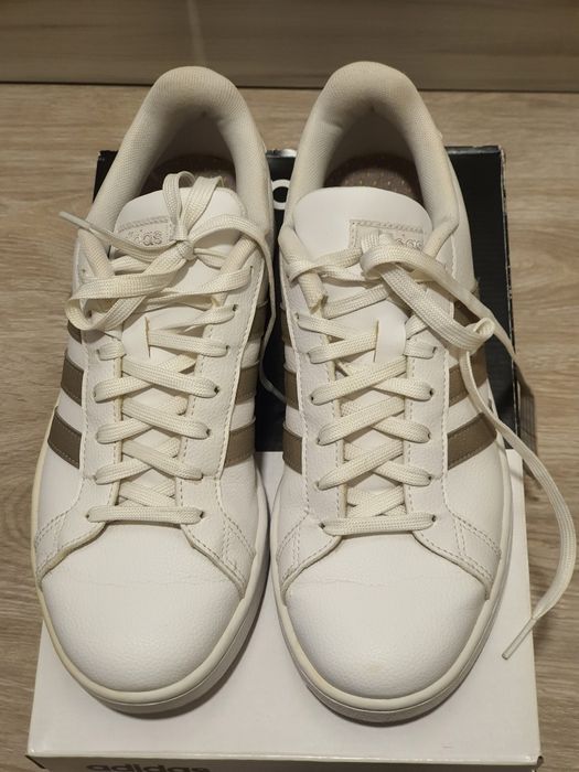 Дамски маратонки Адидас