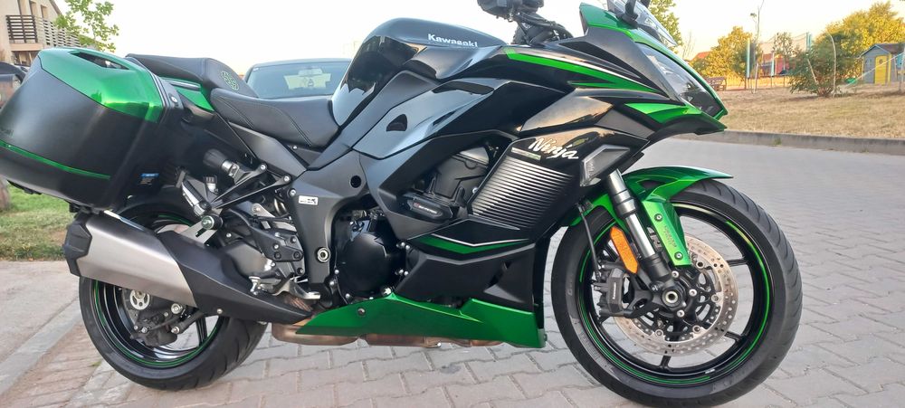 Kawasaki Ninja 1000SX 23'