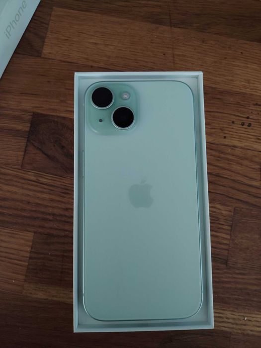 IPhone 15 128GB в гаранция