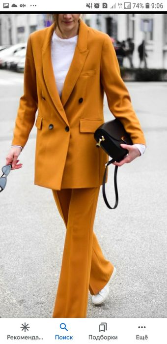 Продам костюм брючный