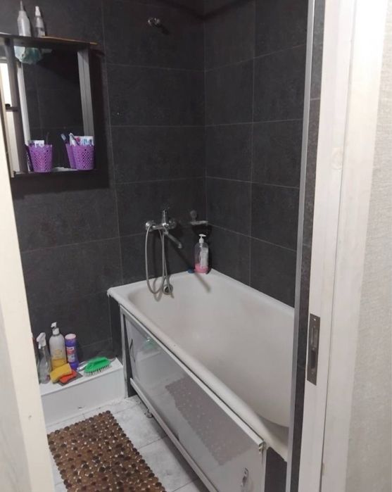 Авиогородок.  2комнатная кирпич. Чистая