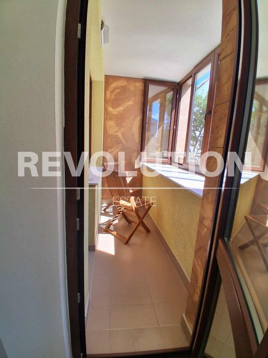 Дава се под наем Двустаен апартамент в Варна, Център - 60 кв.м за 700 € - Снимка #7