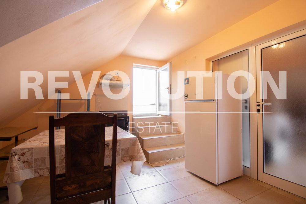 Дава се под наем Ателие в София, Триъгълника - 50 кв.м за 350 € - Снимка #1