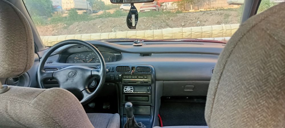 Mazda Kronos 626 ge