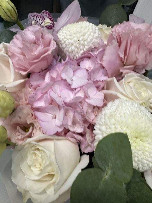 Букет б/у 10000тг