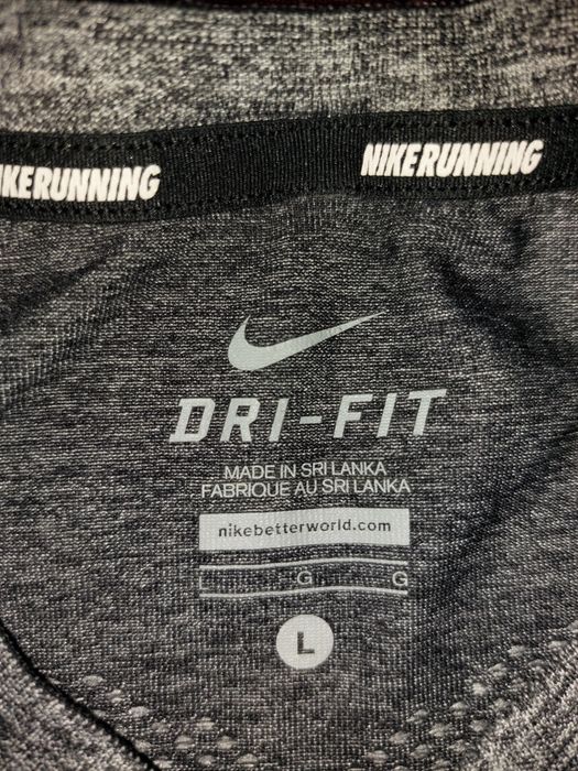Тениска Nike L размер