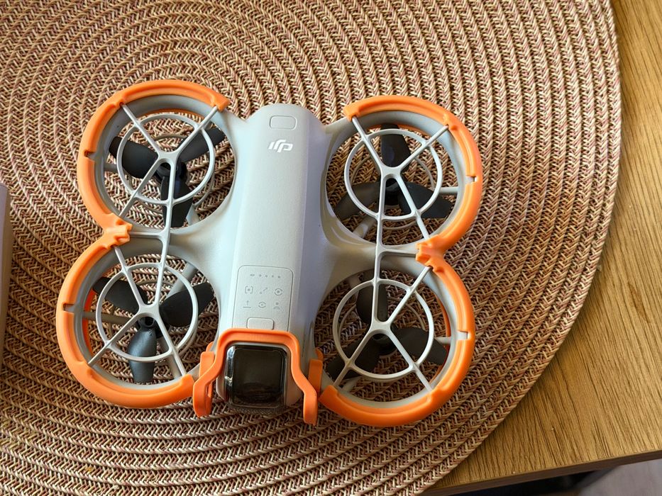 Дрон DJI Neo Combo + Care Refresh