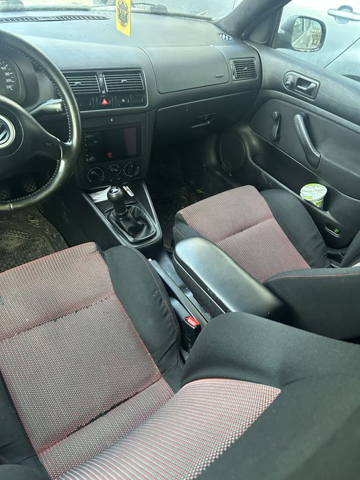 Голф 4 цял или на части