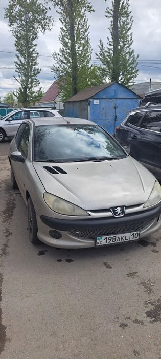 Продам Peugeot 206