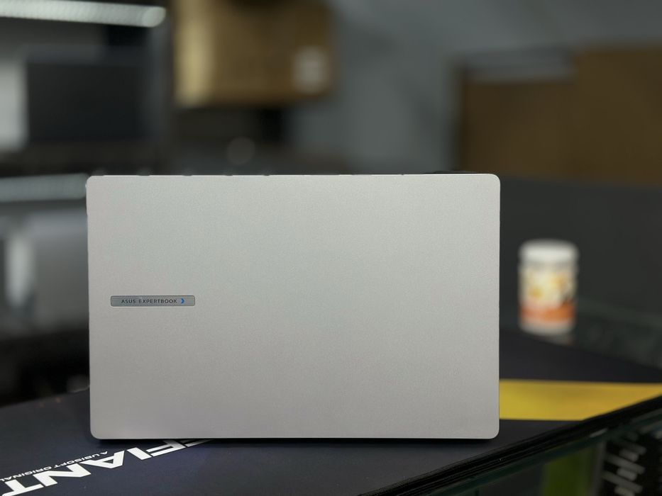 Янги мощный офисный ноутбук Asus Expertbook intel core i5-210H