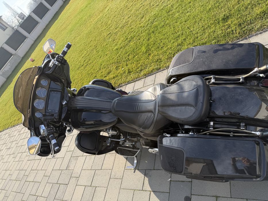 Harley Davidson Street Glide CVO 2015 FLHXSE  - pret de iarna