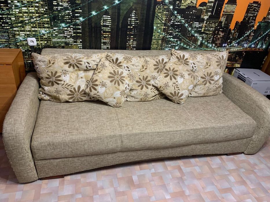 Продам раскладной диван