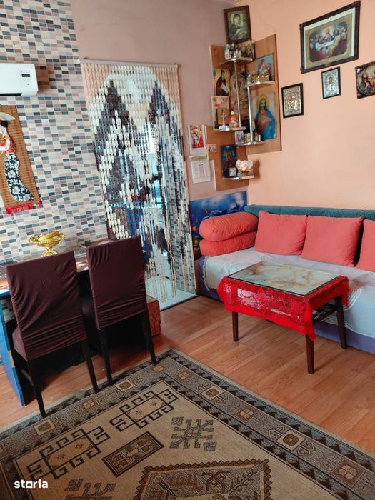 Casa P+1 zona centrala