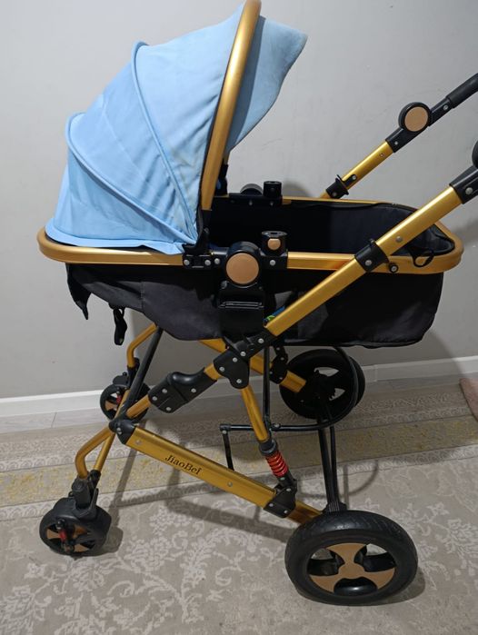 Коляска в отличном состоянии