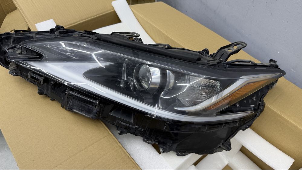 Фары передние Lexus es350 - 250 в оригинале