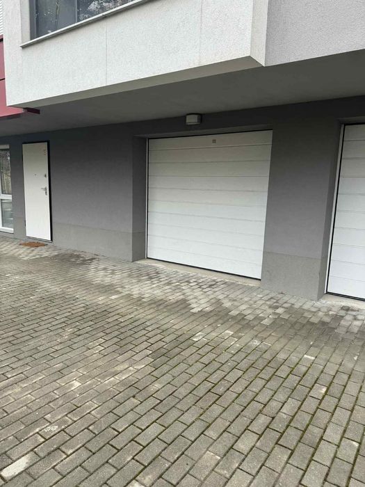 Гараж, под наем, ж.к Младост 1