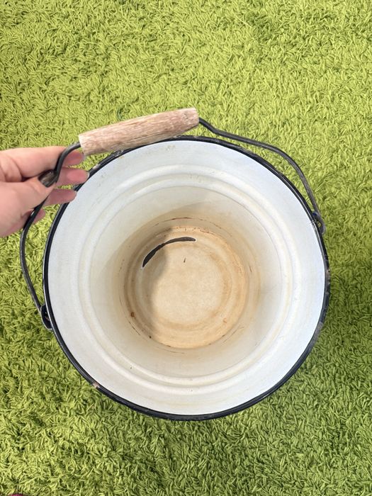 Металлическое ведро