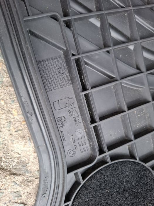 Гумени стелки за BMW F32 F33 F36 F82 БМВ Ф32 Ф33 Ф36 Ф82