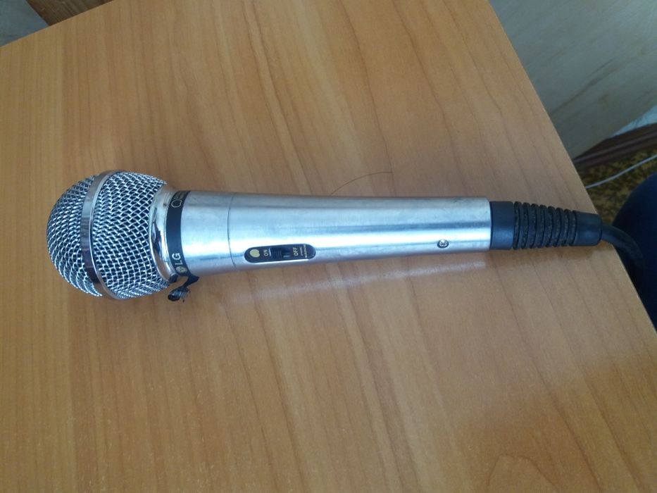 Продам DVD плеер