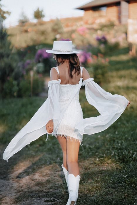 Vand rochie de mireasa Atelier Isabeli