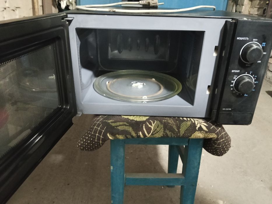 Продам микроволновку