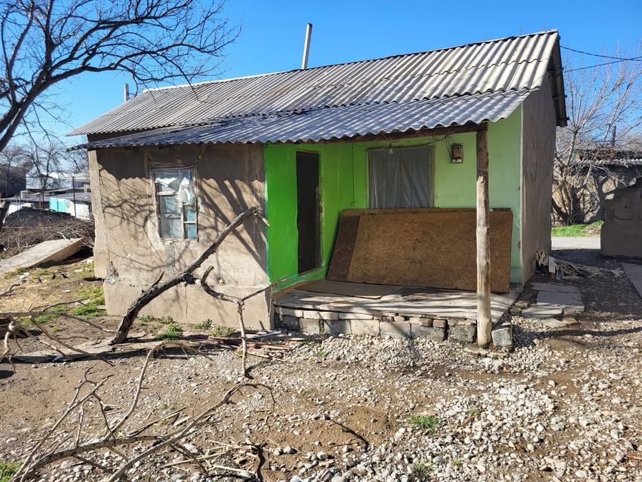 Участок в городе