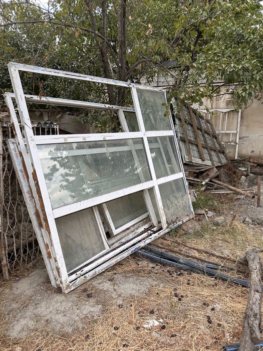 Двери, рамы б/у