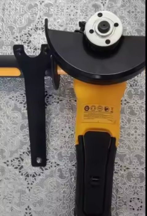 Flex Dewalt DCG 409. 18 - 20 V,de 125 mm, motor fără perii