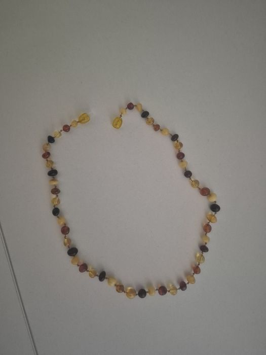 Пролам янтарные бусы