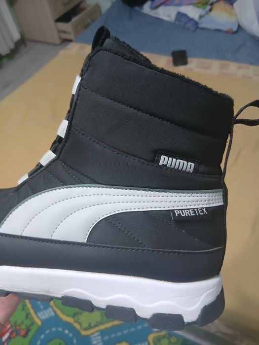 Ghete   baieti  aproape noi foarte puțin purtate