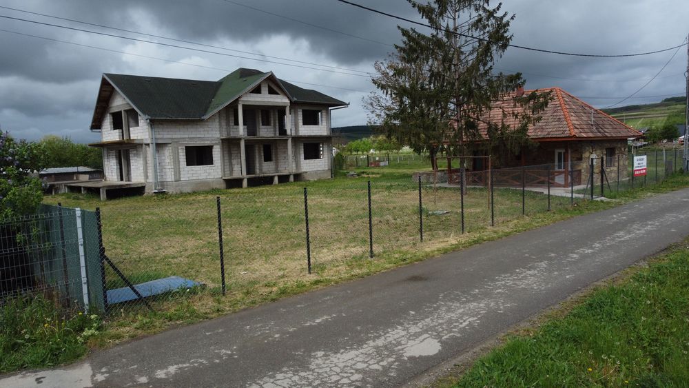 Duplex de vânzare Livadă (Cluj)