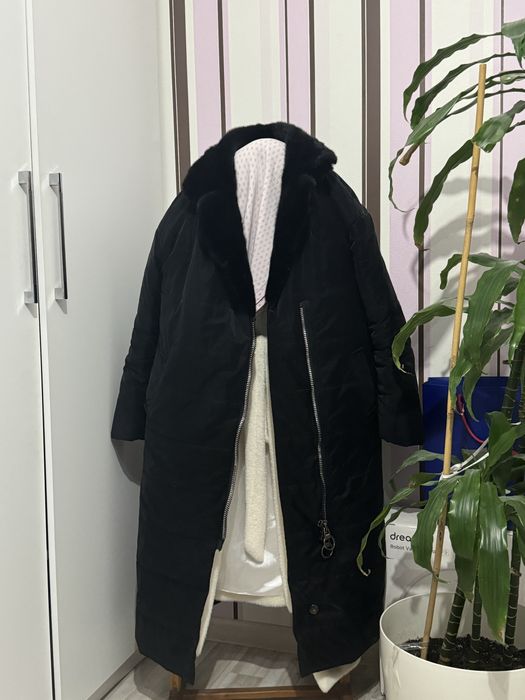 Продам пуховик Rafaello с норковым воротником